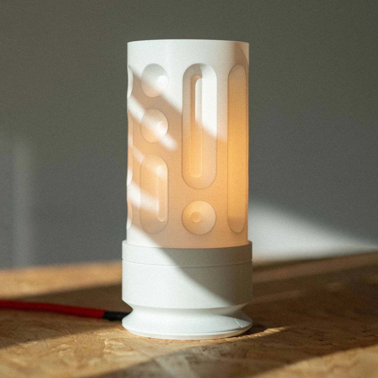 Woof   ||   Digital File